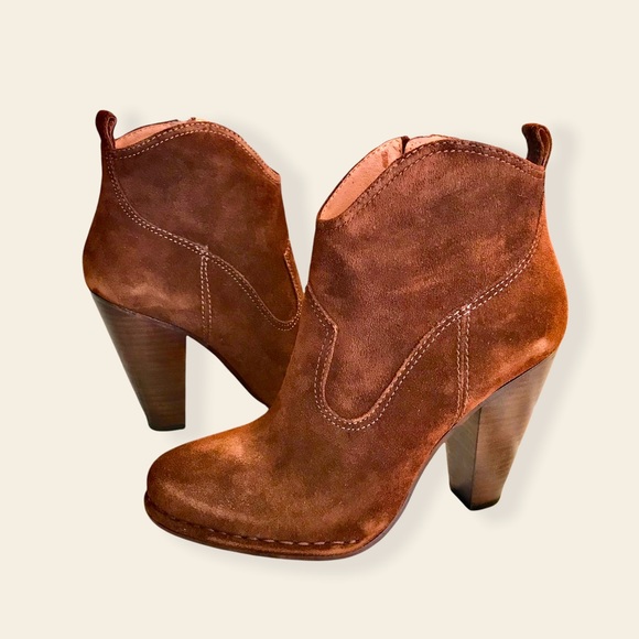 Frye Madeline Short Dark Brown Suede Zip Up Southwestern Heeled Pointy AnkleBoot - Picture 7 of 16